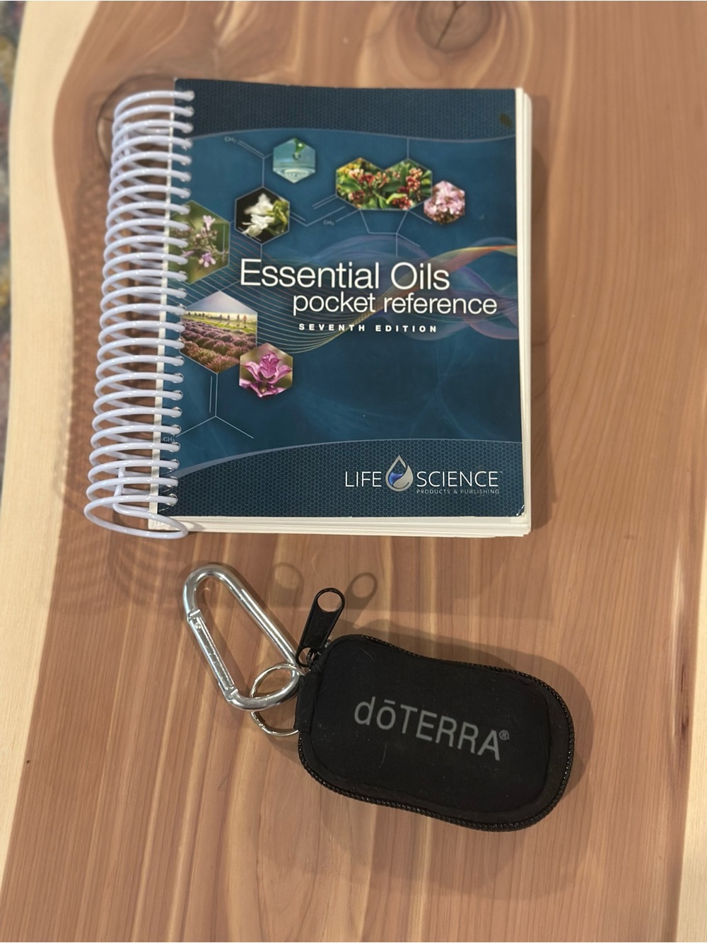 doTERRA Black Keychain Pouch with Carabiner and Essential Oils Pocket Reference